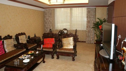 Karamay Petroleum Hotel